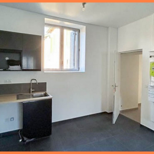  Annonces VILLETTE D ANTHON : Local / Bureau | MONTLUEL (01120) | 29 m2 | 105 000 € 